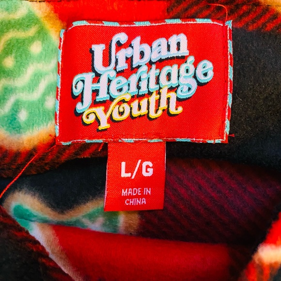 🎄⛄️Youth Large PAJAMERALL Xmas Gingerbread Print
*Brand New With Tags* - Picture 6 of 7